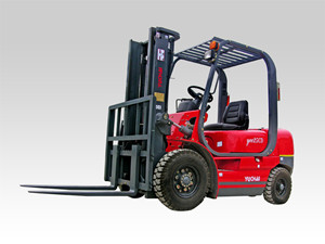 2.5噸內(nèi)燃柴油平衡重叉車 YCC25C/YCC25CD 