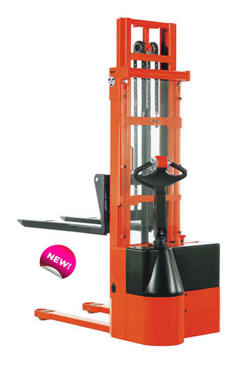 全電動堆高車-CLP0829