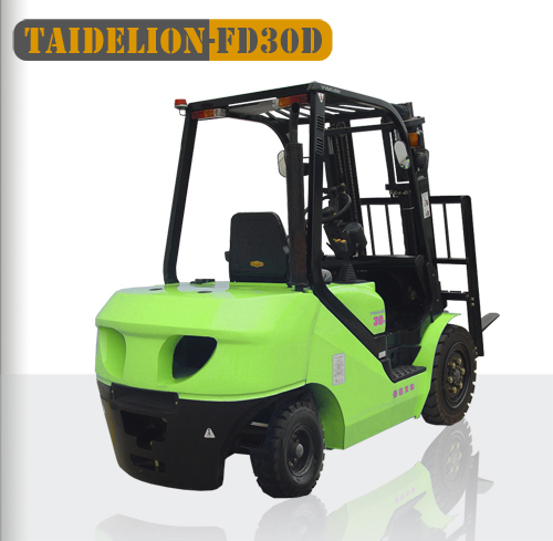 內(nèi)燃平衡重式叉車(FD30)