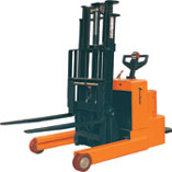 前移式電動(dòng)堆高車 