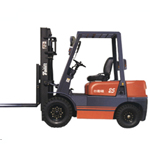 1.5—3.5噸內(nèi)燃平衡重叉車