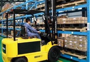 HB30/35E(AC/AD) 國(guó)產(chǎn)系列叉車(chē)