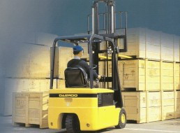 韓國斗山B18T-2電動平衡重叉車 B18T-2 