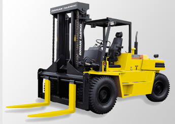 韓國斗山10-15噸內(nèi)燃集裝箱平衡重叉車 D100/D120/D150 