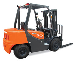 斗山D20/25/30G Plus內(nèi)燃平衡重叉車