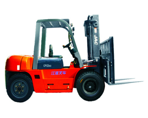 江淮系列4-10噸平衡重式內(nèi)燃叉車(chē)CPCD80