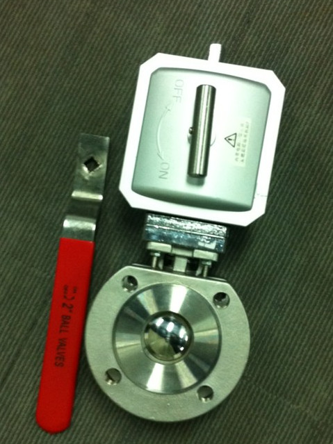 航鴻達石油閥門鎖，?；愤\輸