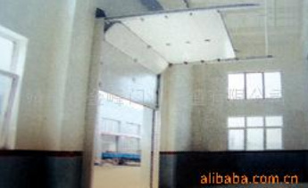 電動(dòng)轉(zhuǎn)折滑升門