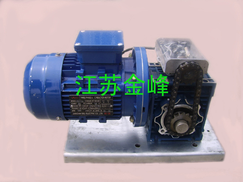 J743中懸鋼側(cè)窗手搖開窗機(jī)