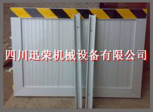 廠家批發(fā)高品質(zhì)擋鼠板|鋁合金擋鼠板|配電房擋鼠板|定制防鼠板