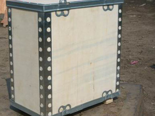 動松江鋼帶加寬鋼邊箱