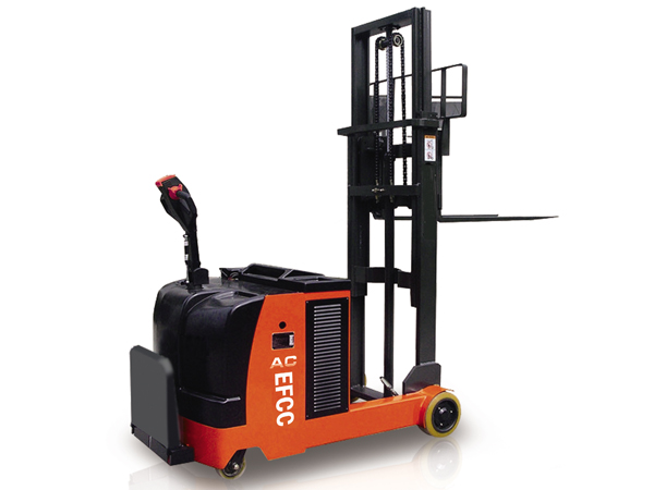 安徽宇鋒EFP-C系列平衡重式電動叉車,電動堆高車,平衡重式堆高車,24V