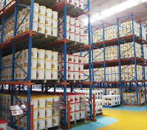 音飛駛?cè)胧截浖?、貫通貨? width=