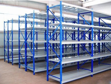 中型C類倉儲(chǔ)貨架