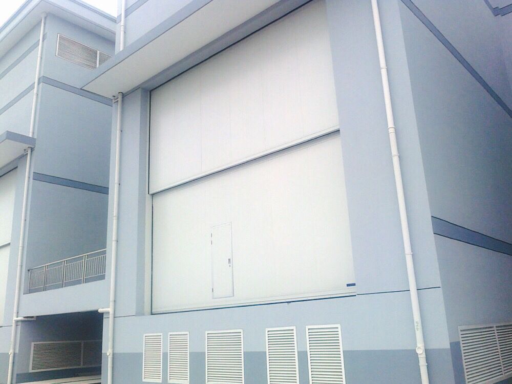 啟門-配重門提升門  分節(jié)式配重門  多段垂直提升門