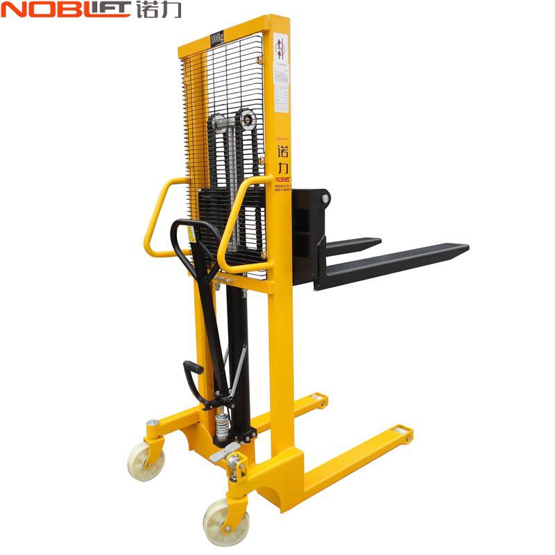 諾力SFH1025手動(dòng)堆高車(chē)諾力手動(dòng)堆高車(chē)質(zhì)量有保證操作方便簡(jiǎn)單