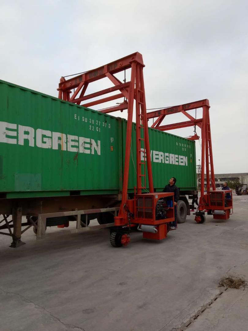 標準型吊機/集裝箱吊車/集裝箱土吊/碼頭港口集裝箱轉(zhuǎn)載吊機/分體