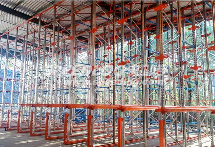 駛?cè)胧截浖? width=