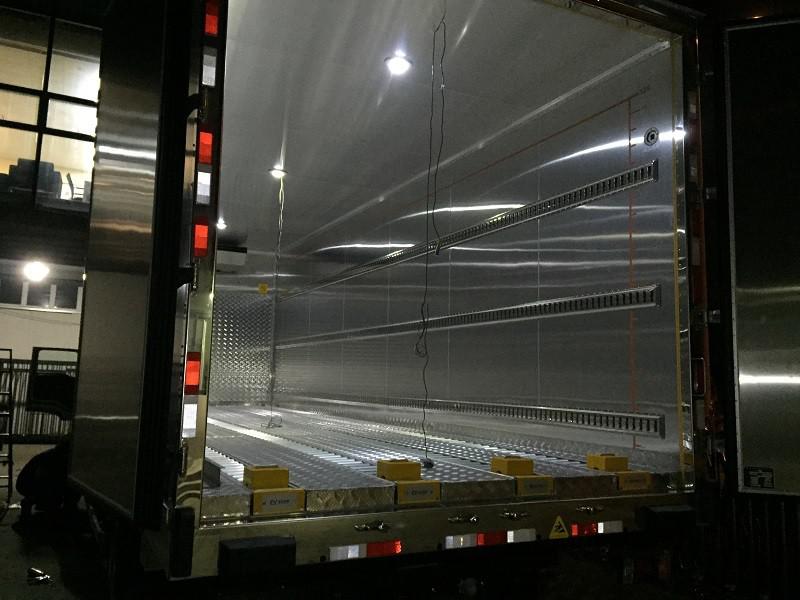 馳運(yùn)裝卸無(wú)蓋板型氣動(dòng)升降滾輪板 自動(dòng)裝車 無(wú)人裝卸