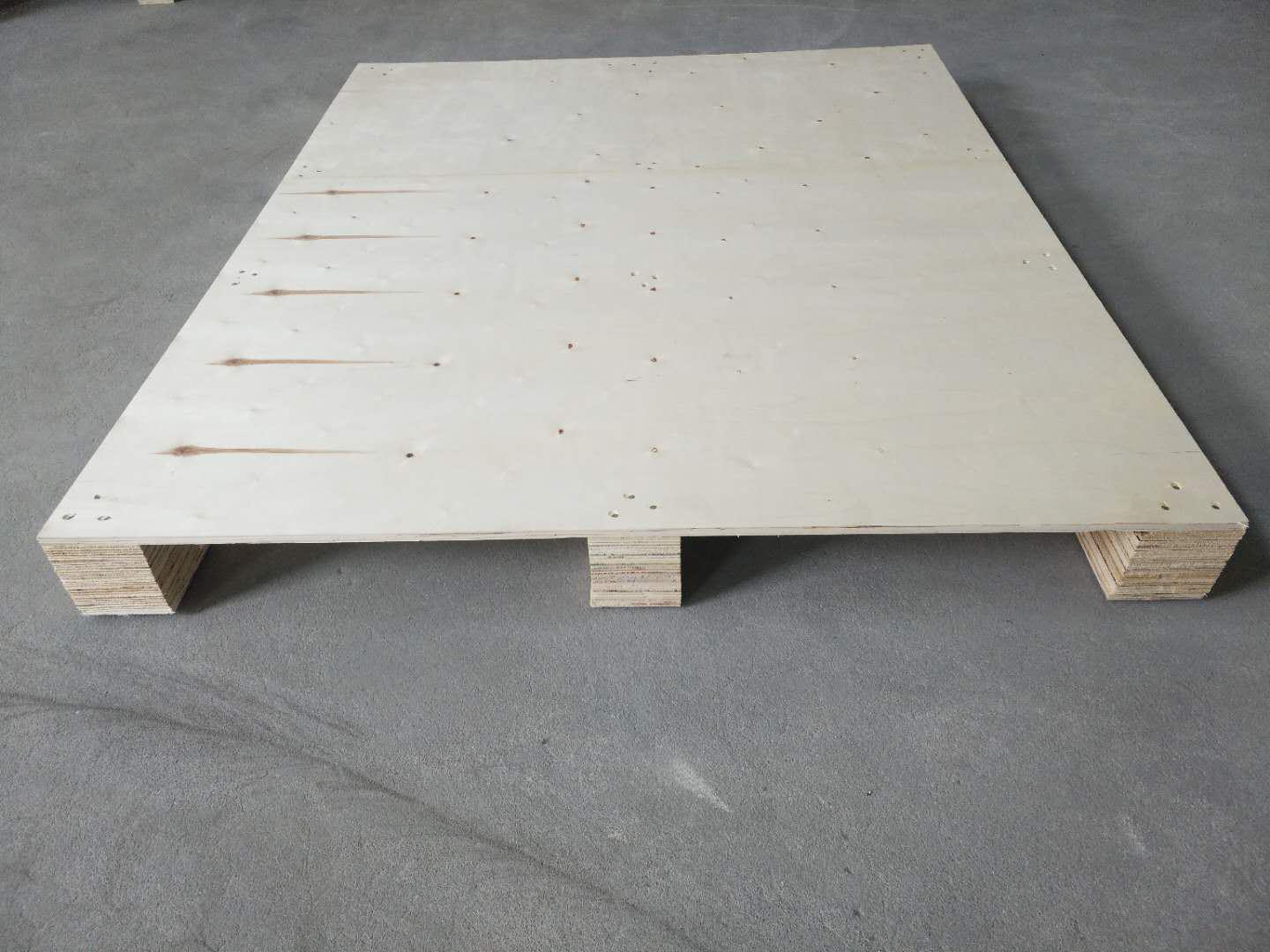 廠家定制復(fù)合托盤(pán)   膠合板托盤(pán)     二面進(jìn)叉木質(zhì)托盤(pán)