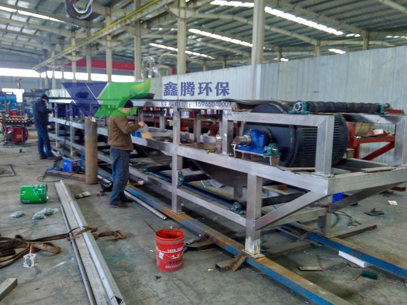 低價(jià)供應(yīng)真空帶式過濾機(jī)