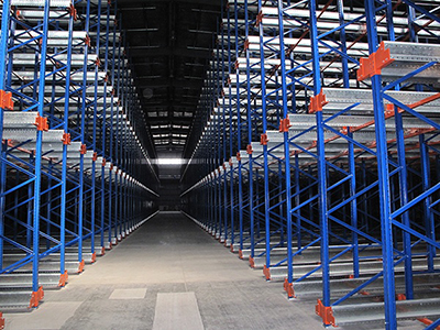 穿梭貨架-易達(dá)廣州倉庫機(jī)械化工作貨架半自動(dòng)化貨架