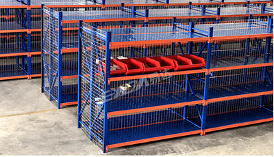 擱板貨架-廣東易達(dá)暢銷(xiāo)產(chǎn)品 可移動(dòng)貨架擱板式貨架