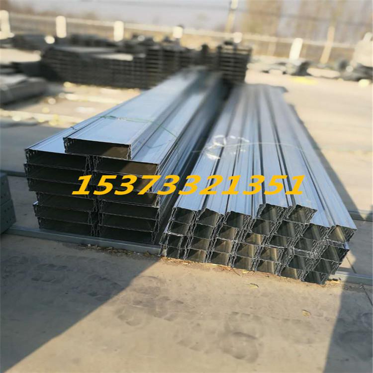 長順縣電纜橋架廠家--橋架現(xiàn)貨