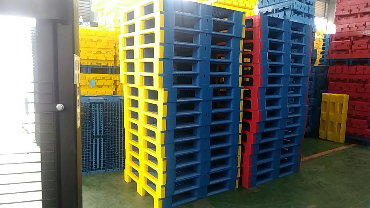 塑料托盤、組裝塑料托盤武漢較大的供應(yīng)商電話13790330147