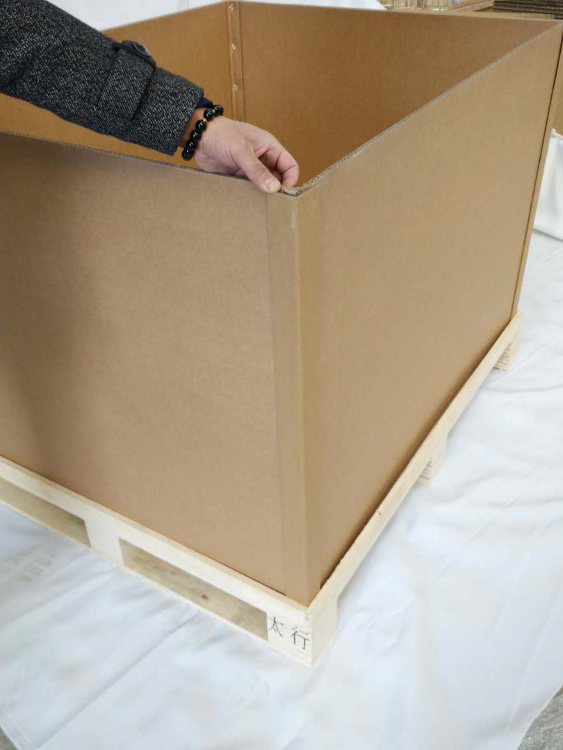 重型紙箱包裝盒 無錫廠家定制加厚天地蓋紙箱 瓦楞紙箱批發(fā)