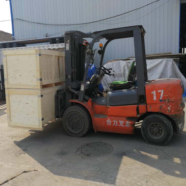 膠南木托盤廠家直銷送貨上門 定制免熏蒸木箱