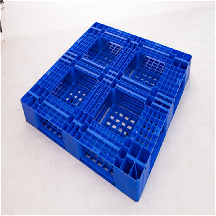 貴陽塑料托盤廠家直銷 1111田字網(wǎng)格塑料地臺(tái)板規(guī)格