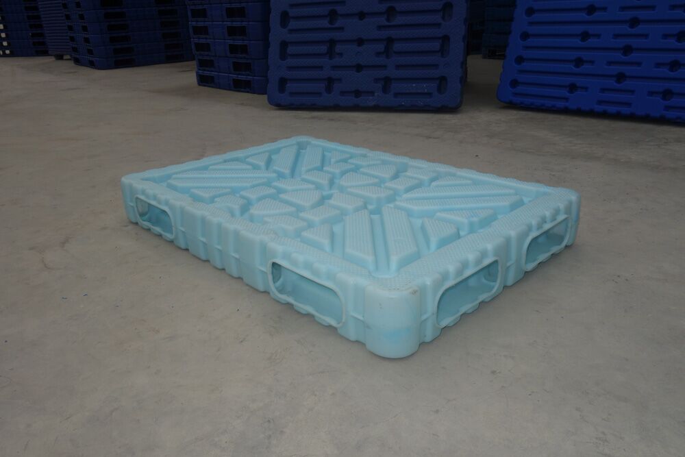 吹塑塑料托盤廠家直銷九腳吹塑雙面吹塑托盤成產(chǎn)廠家2噸動載8噸靜載