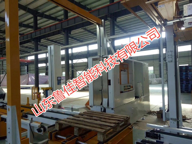 托盤井字形打包加自動纏膜流水線