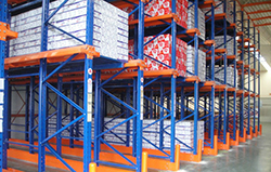 易達(dá)廣州工業(yè)倉(cāng)儲(chǔ)貨架 重力式貨架 滾筒貨架