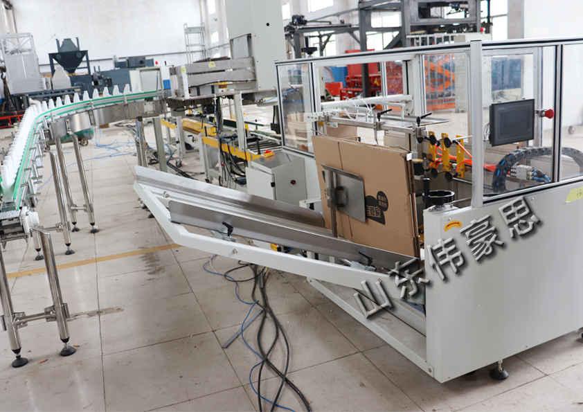 山東飲料自動(dòng)裝箱碼垛生產(chǎn)線 全自動(dòng)化裝箱機(jī)