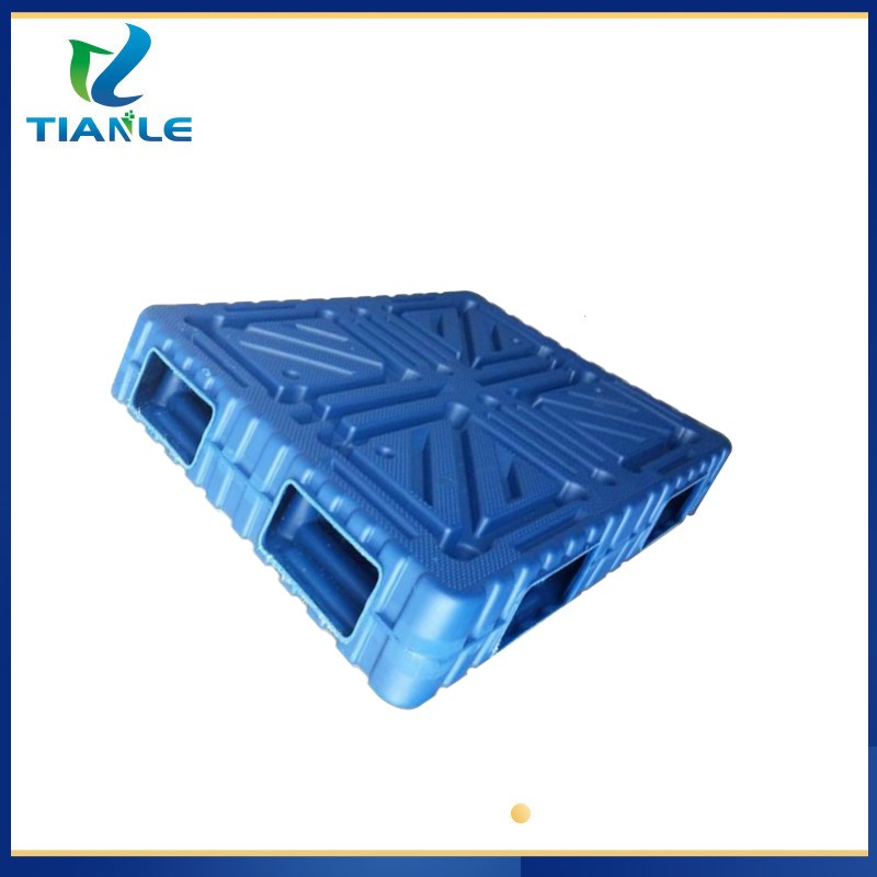 京山塑料周轉托盤	京山塑料板子	京山九腳吹塑托盤