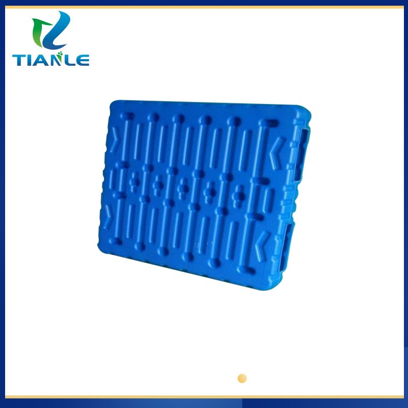 孝感塑料周轉(zhuǎn)托盤	孝感塑料板子	孝感九腳吹塑托盤