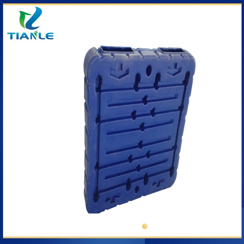 黃岡塑料周轉(zhuǎn)托盤	黃岡塑料板子	黃岡九腳吹塑托盤