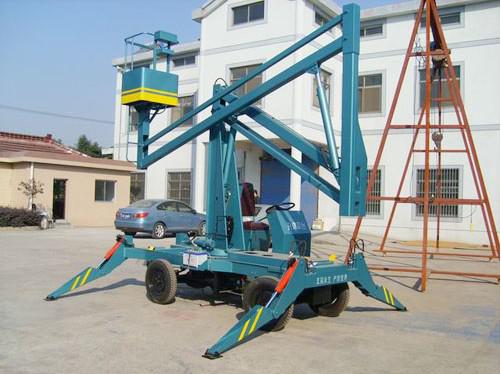 振陽曲臂式升降平臺.360度旋轉高空作業(yè)升降機.折臂升降車