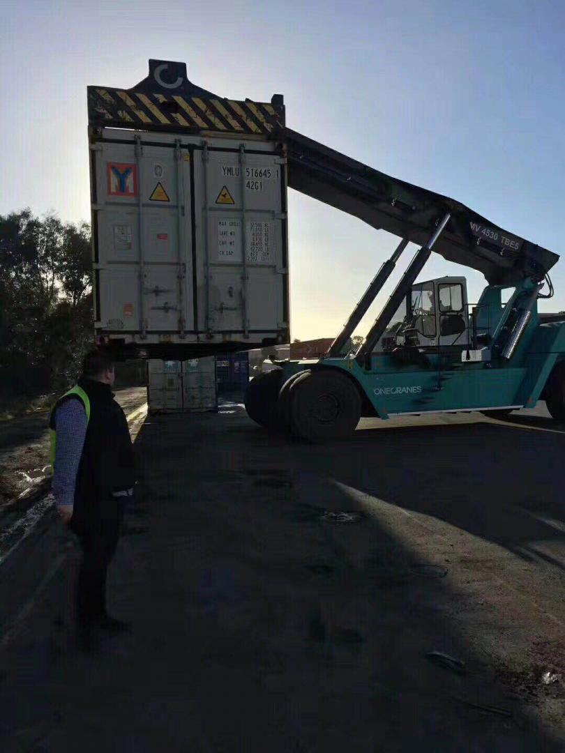 搬家到澳洲家具電器海運(yùn)是走散貨拼箱還是整柜劃算