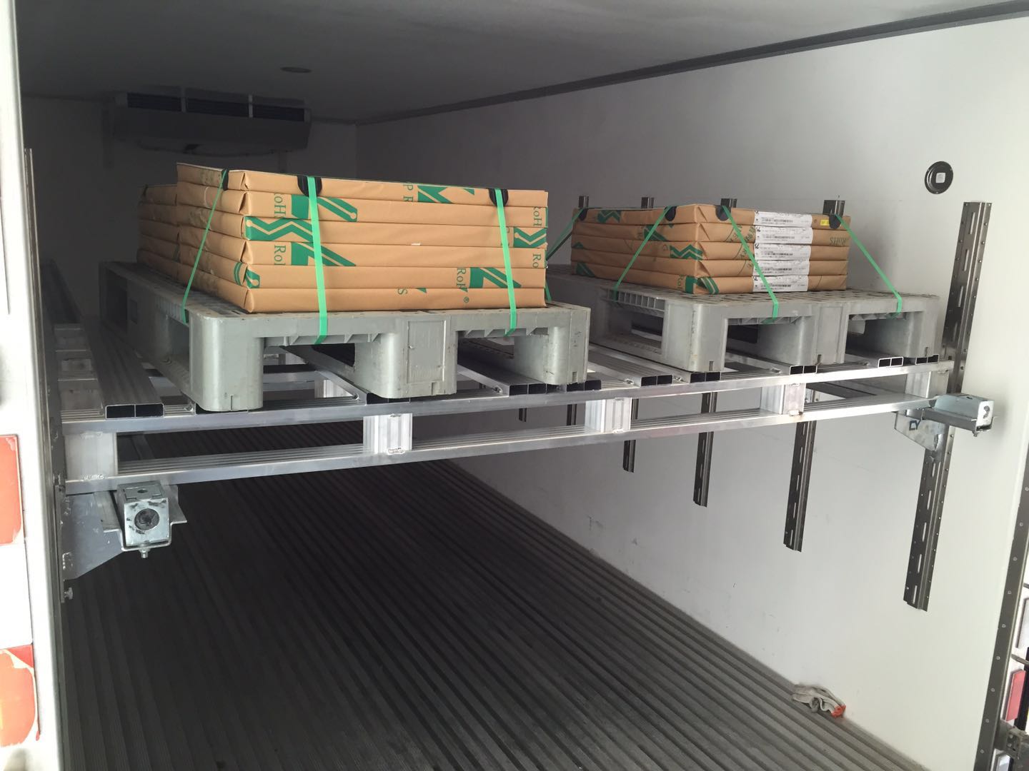 馳運(yùn)裝卸ST助力電子行業(yè)運(yùn)輸