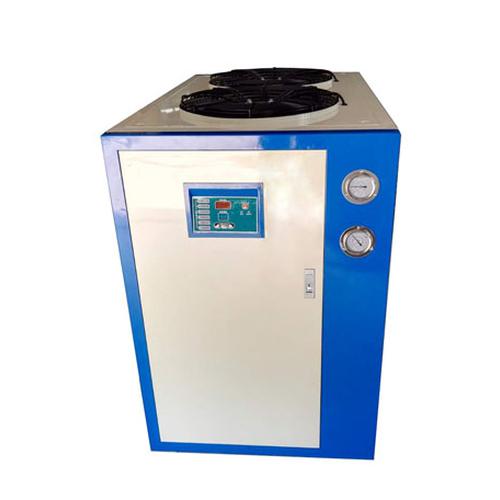 油冷卻機(jī)專(zhuān)用630千伏安變壓器_超能變壓器油冷卻器廠家