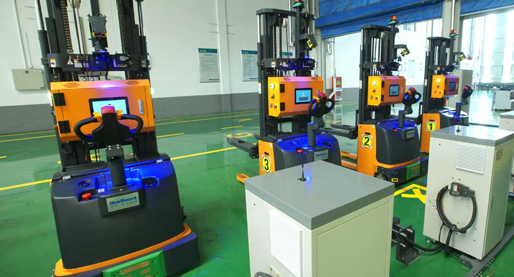 激光電動堆高 AGV 叉車