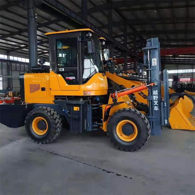   廠家直銷加后配重越野叉車 工地實心胎越野叉車 內(nèi)燃式升降推高車