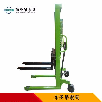 手動(dòng)叉車的應(yīng)用優(yōu)勢(shì)