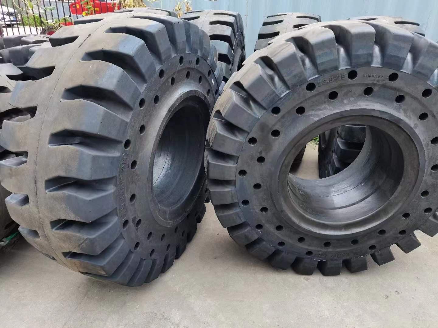 柳工廈工臨工30 50鏟車實心胎17.5-25 23.5-25裝載機實心胎配鋼圈