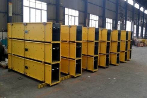 實現(xiàn)多點進料、多點卸料的鏈式刮板輸送機