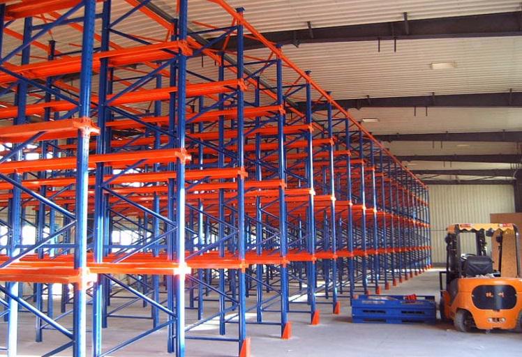 定制設(shè)計(jì)橫梁式貨架