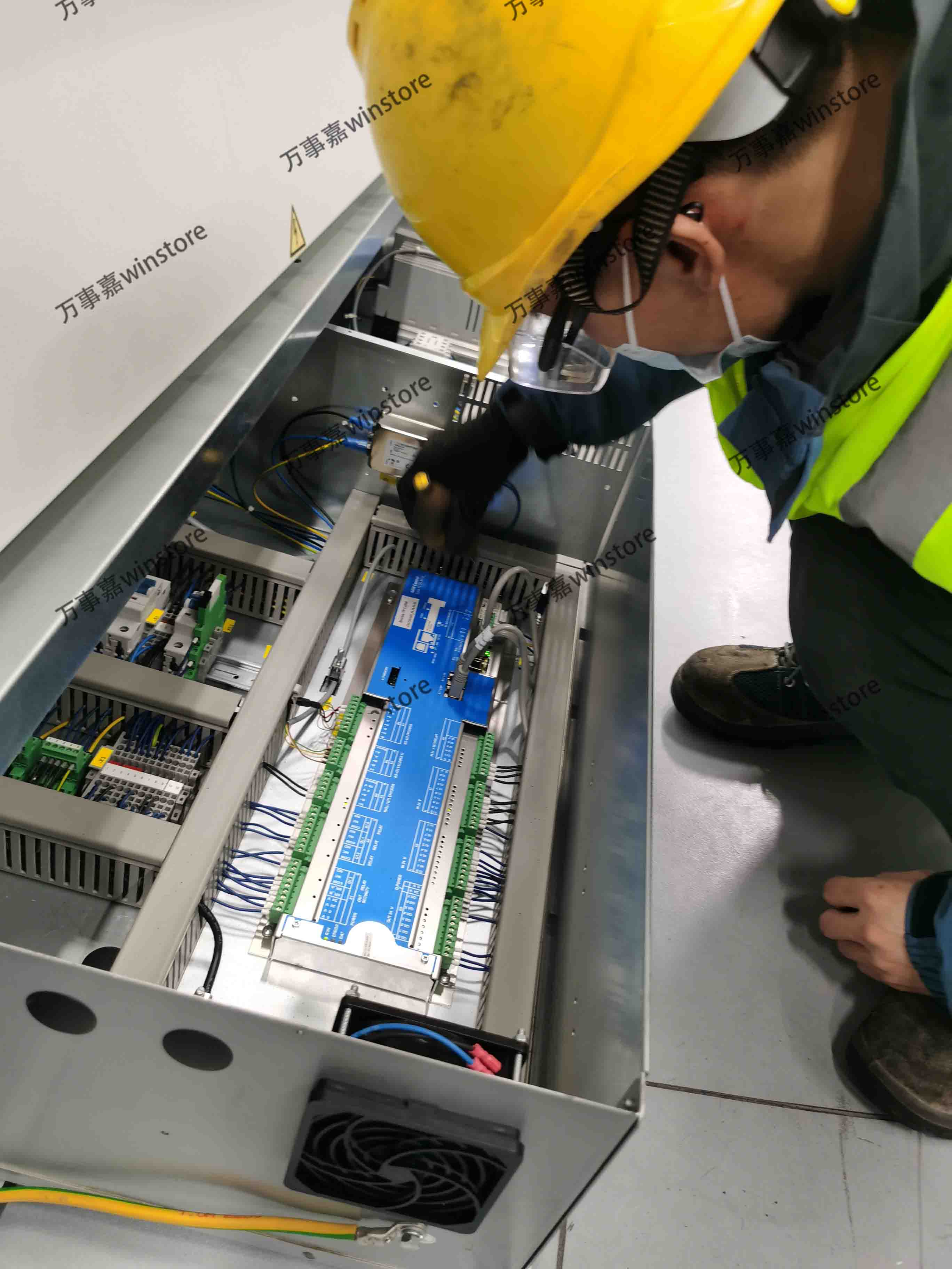 卡迪斯、亨奈爾自動(dòng)貨柜維修保養(yǎng)移機(jī)